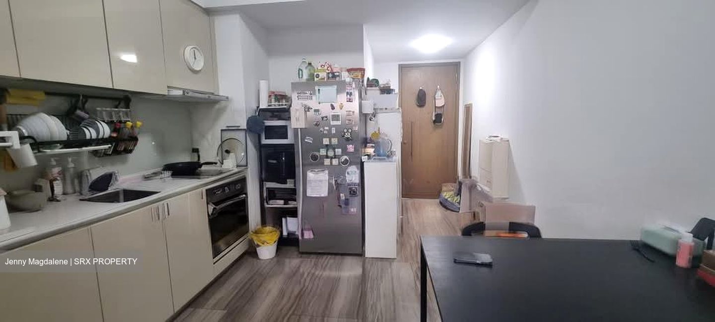 Lakeville (D22), Condominium #547359511